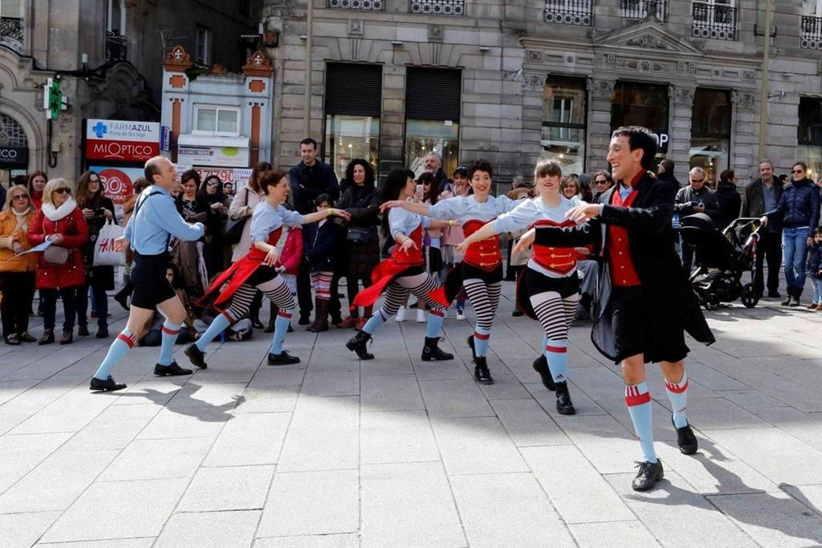 El Celta inaugura su nueva sede 240