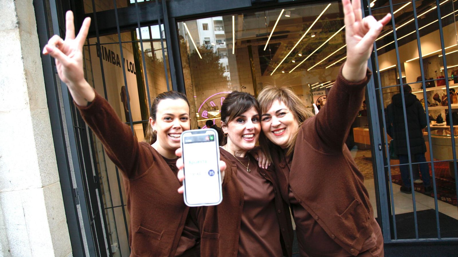 Las trabajadoras de Bimba y Lola, agraciadas con 30.000 euros cada una