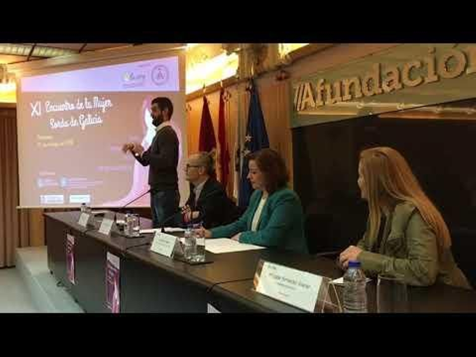 Jornada de las mujeres sordas en la sede de Afundación