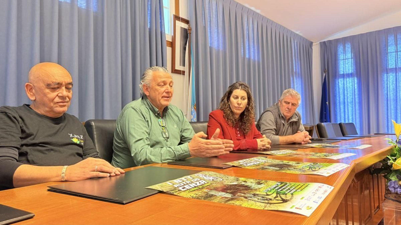 José Parra, Melisa Macía y Martín Guerra en la presentación de la I BTT Ruta do Cenza.