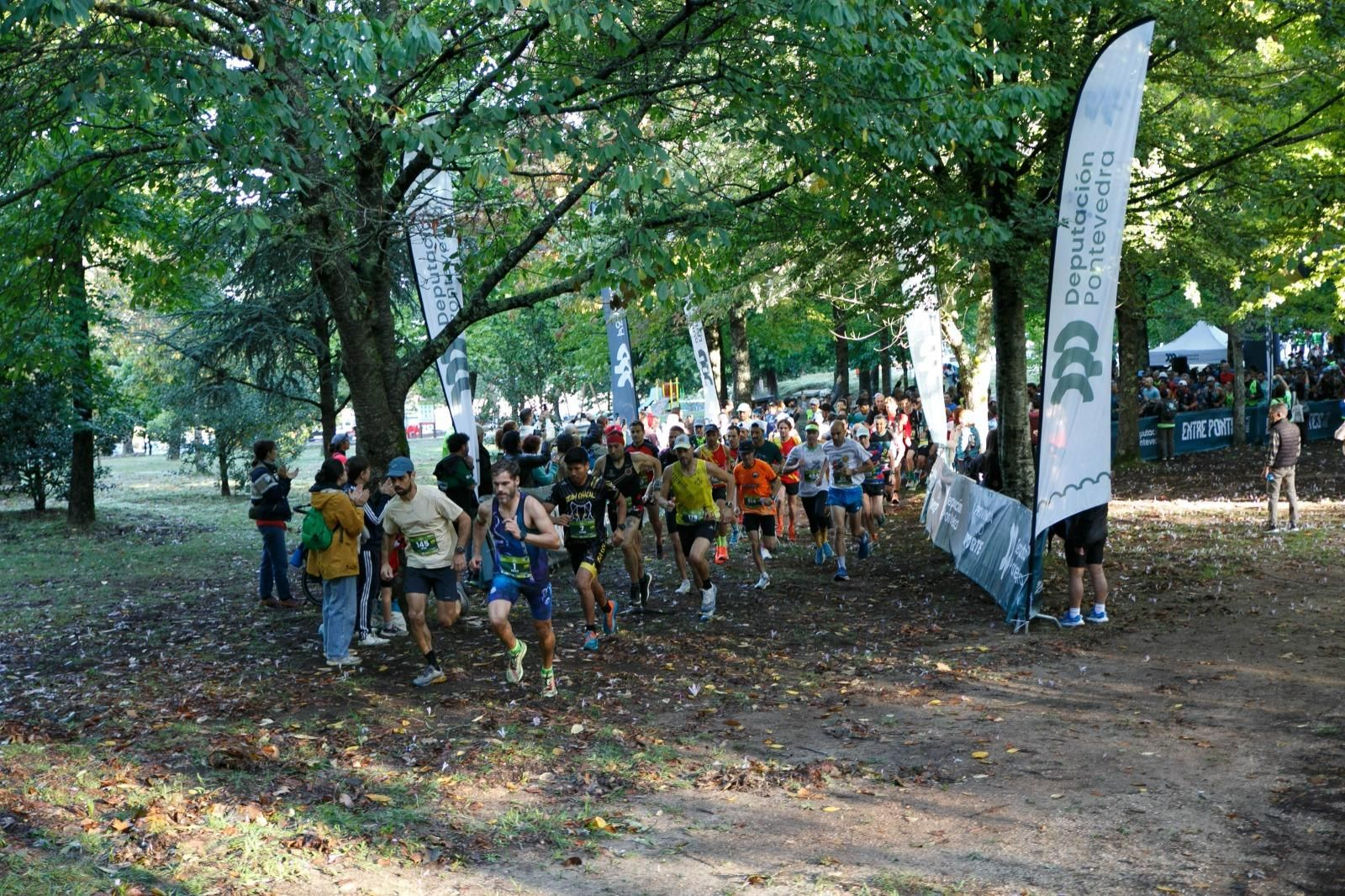 La jornada deportiva tuvo su epicentro en el parque forestal de Beade, donde se ubicaron la salida y la meta.
