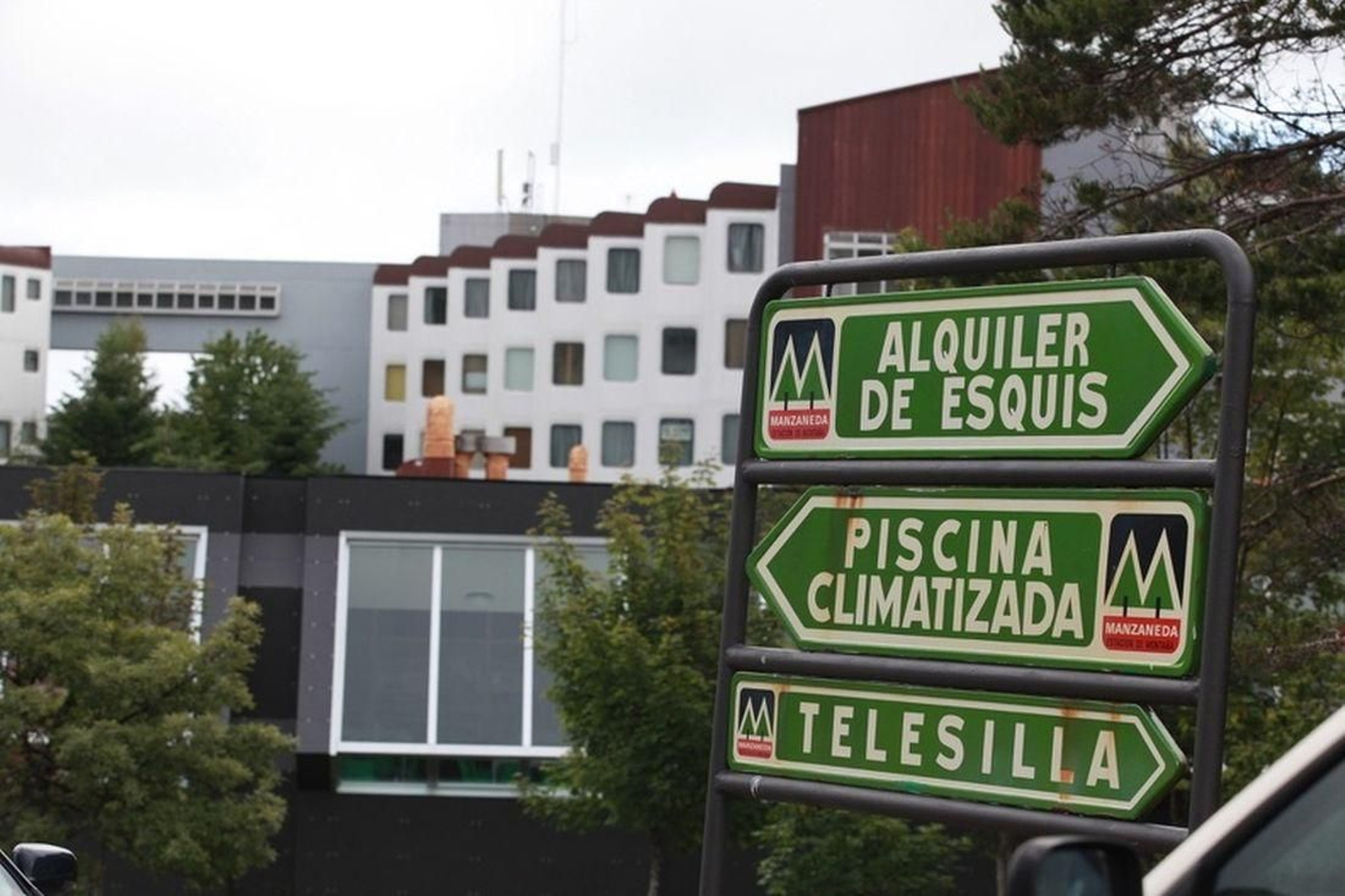 La estación de Manzaneda, en una imagen de archivo. (Foto: José Paz)