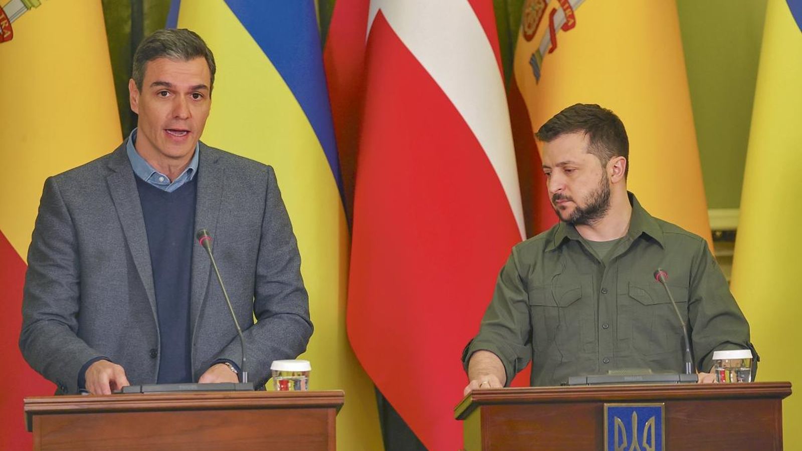 Pedro Sánchez y el presidente de Ucrania, Volodímir Zelenski.