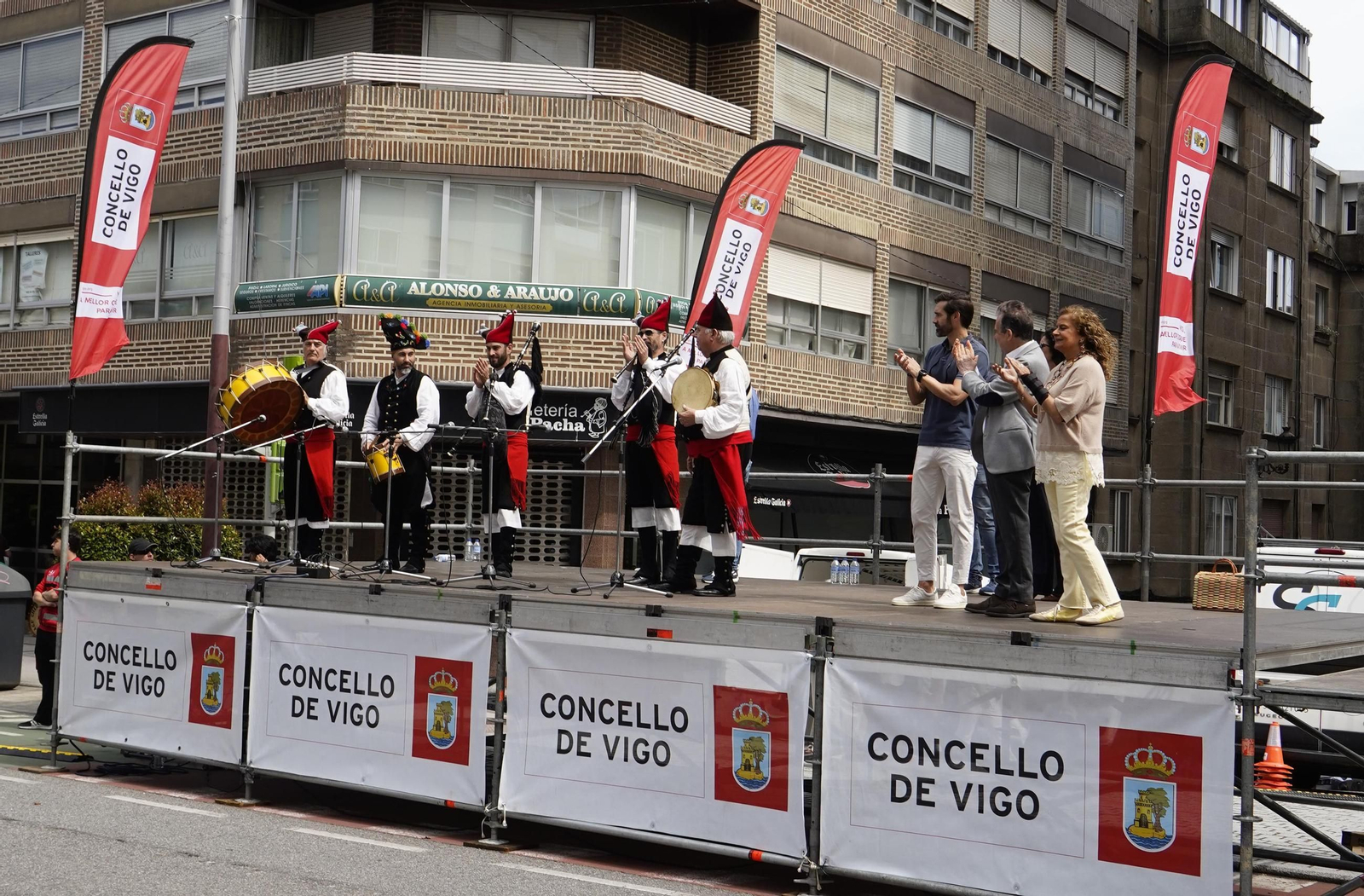 Galería | Vigo celebra el Día de la Muiñeira a lo grande
