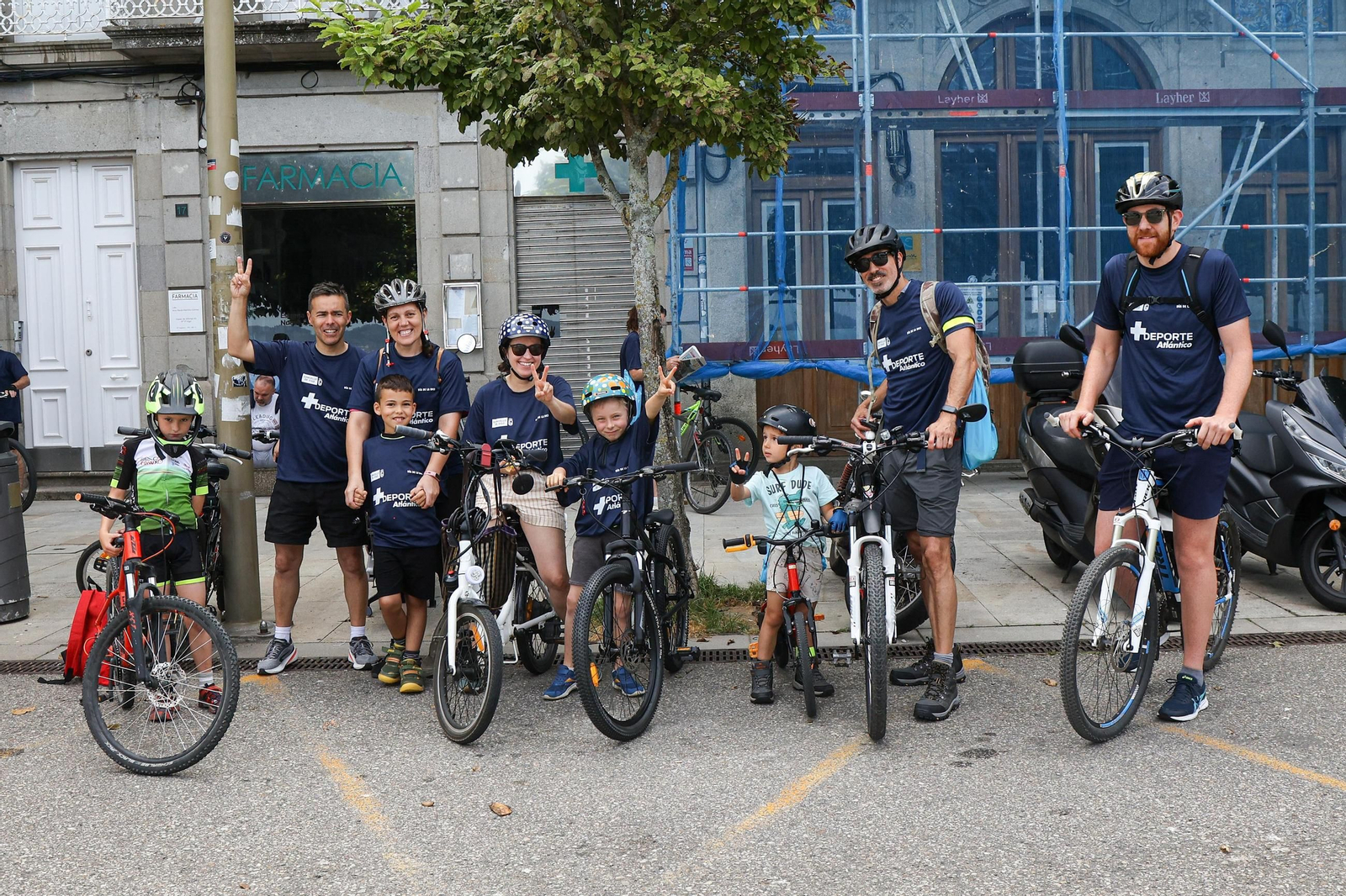Galería | El ciclismo toma Vigo con la primera edición del Día de la Bici de Atlántico
