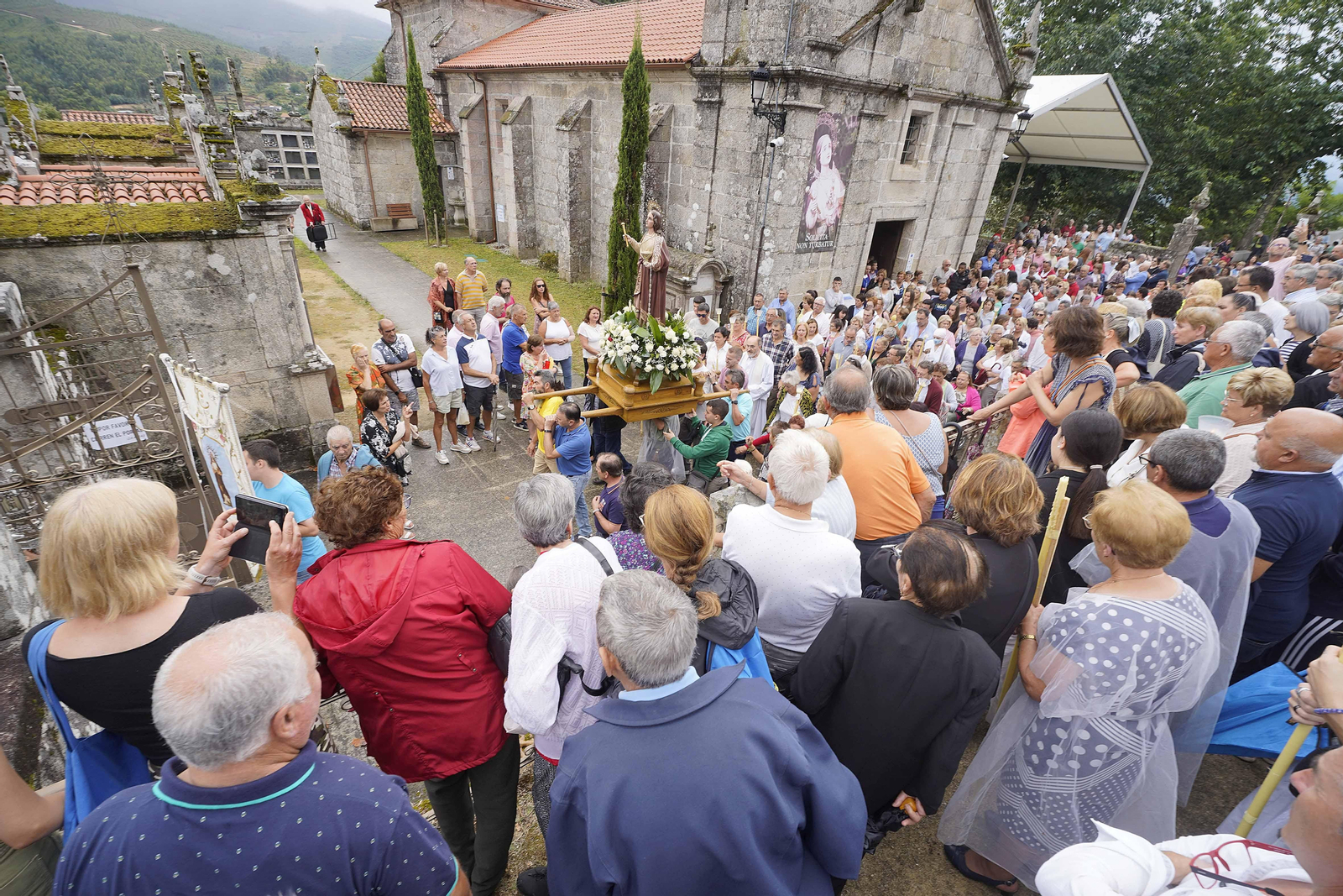 Procesión de Santa Marta de Ribarteme.