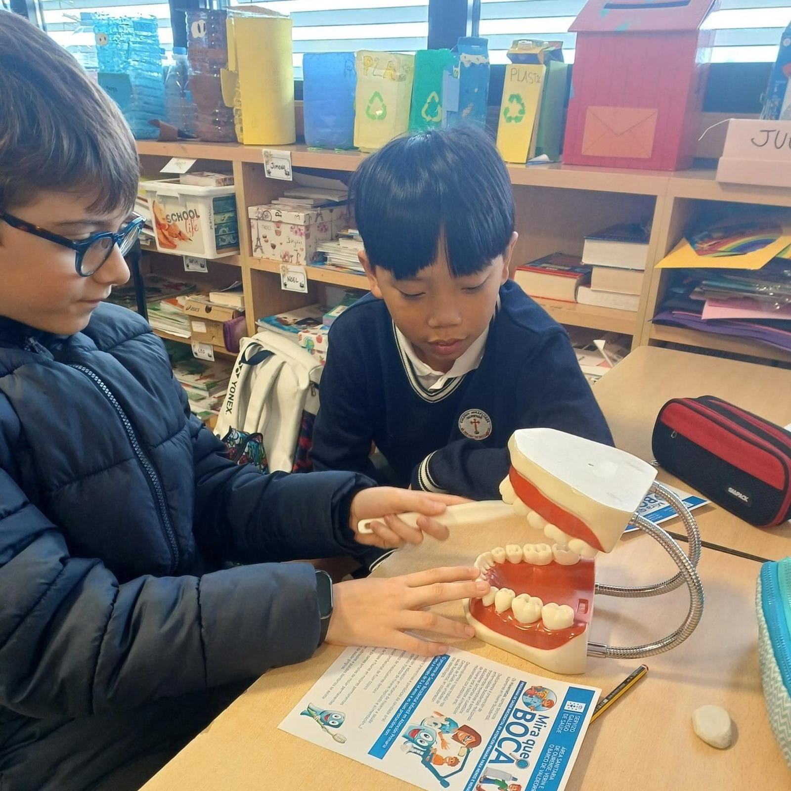 Talleres de higiene y salud bucodental en el colegio Miraflores