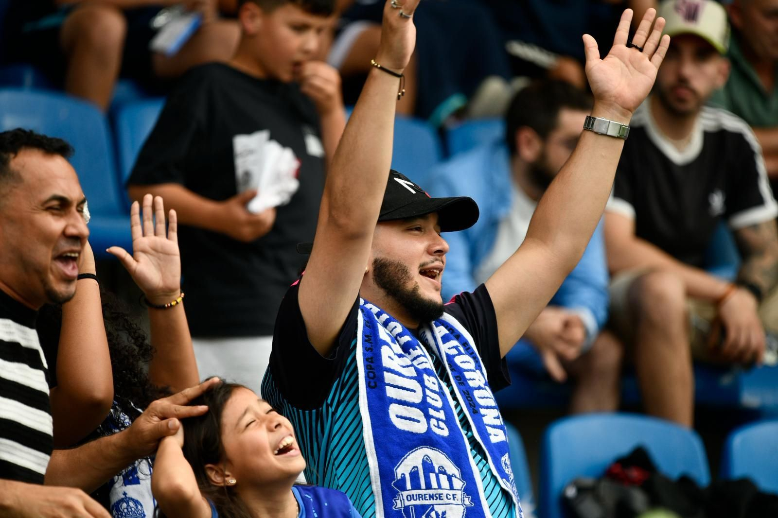 Galería | La tristeza invade O Couto con el descenso del Ourense CF