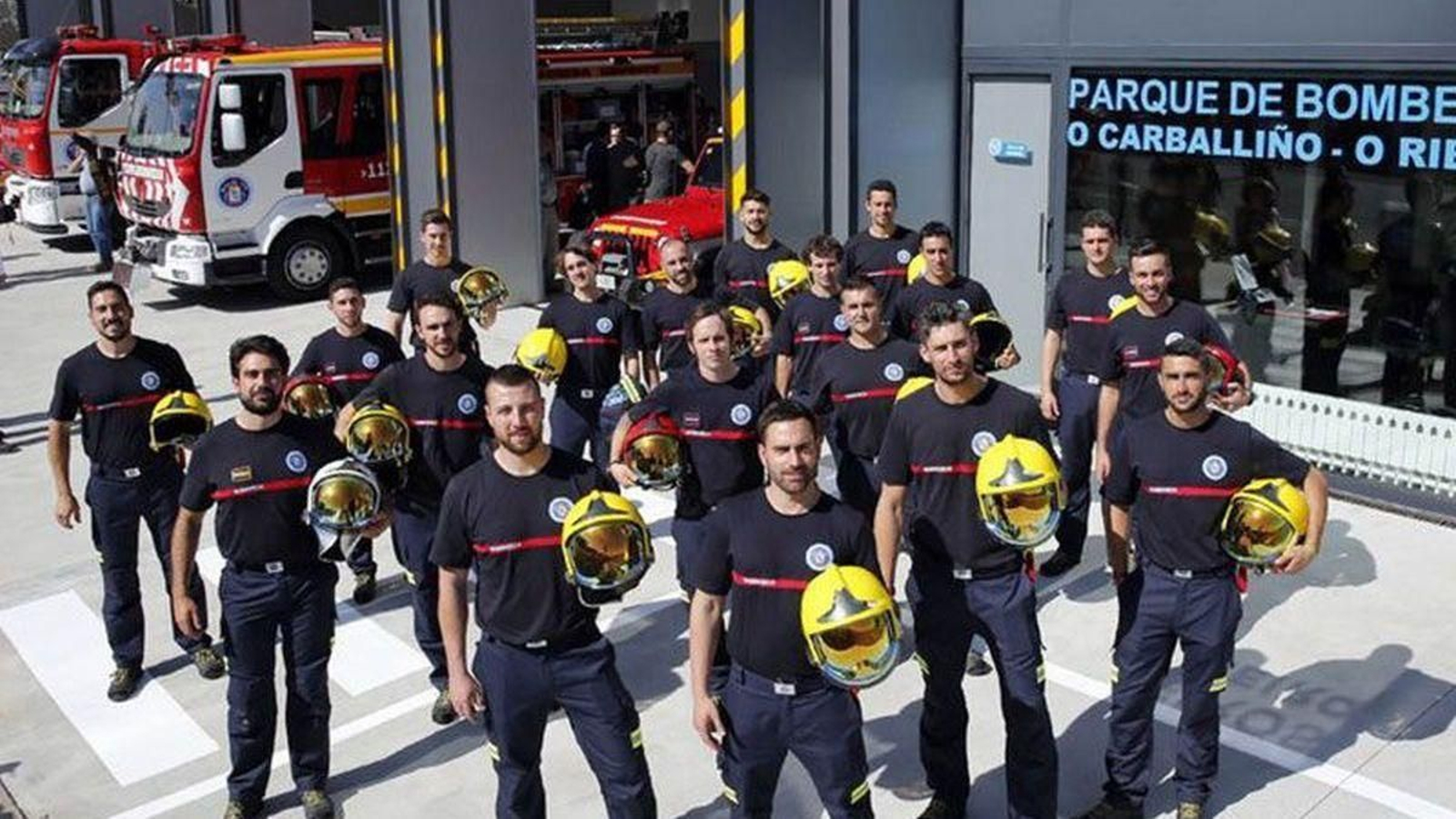 Imagen del primer equipo de bomberos del Parque de O Carballiño-O Ribeiro.