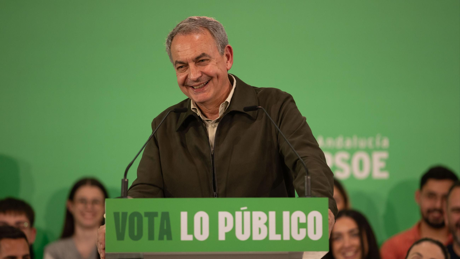 El expresidente del Gobierno, José Luis Rodríguez Zapatero, durante su intervención en un mitin