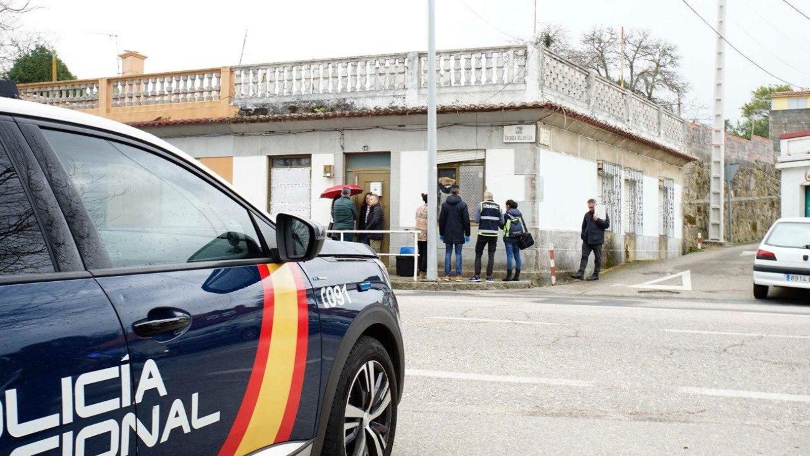 Registro de la vivienda asaltada en la Avenida Atlántida. // J.V. Landín