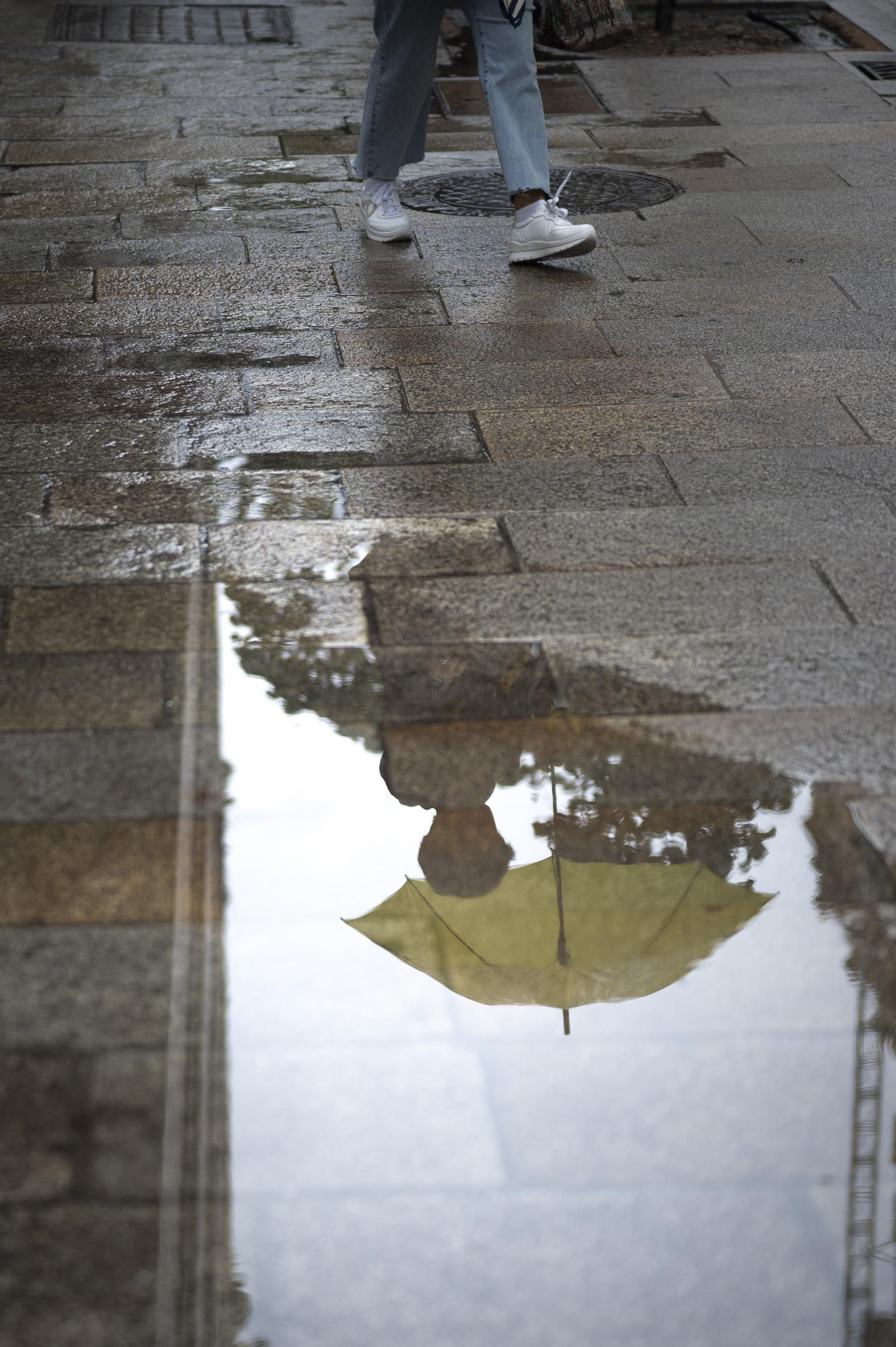 Galería | Otra tarde de agosto pasada por agua en Ourense