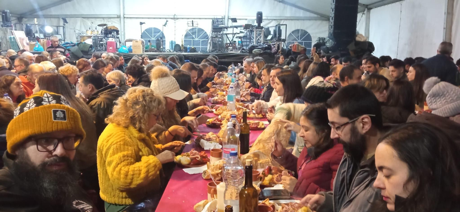 Galería | Cocido para combatir la borrasca Ingrid en Piñeiro