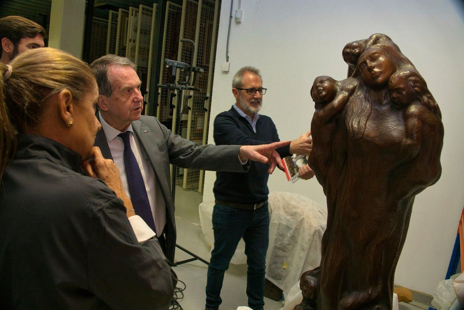 Colección de fondos pictóricos del Marco.