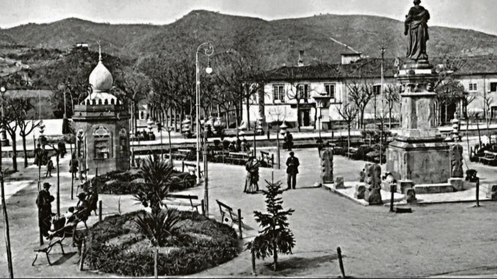Foto de Pacheco da Alameda ou Horta do Concello en 1898.