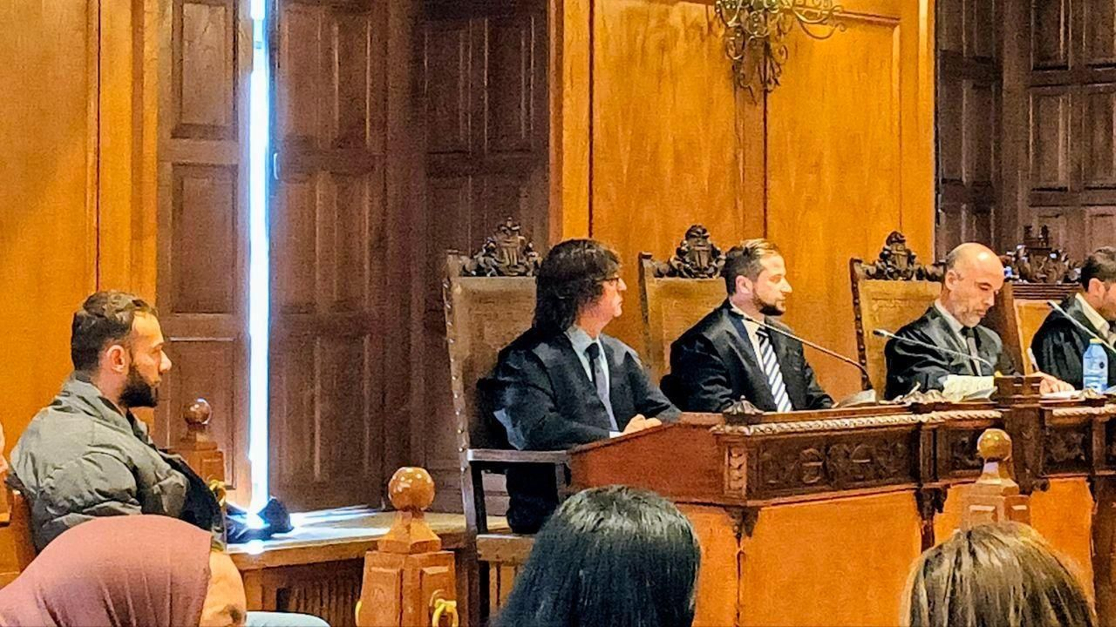 El acusado, durante el juicio.