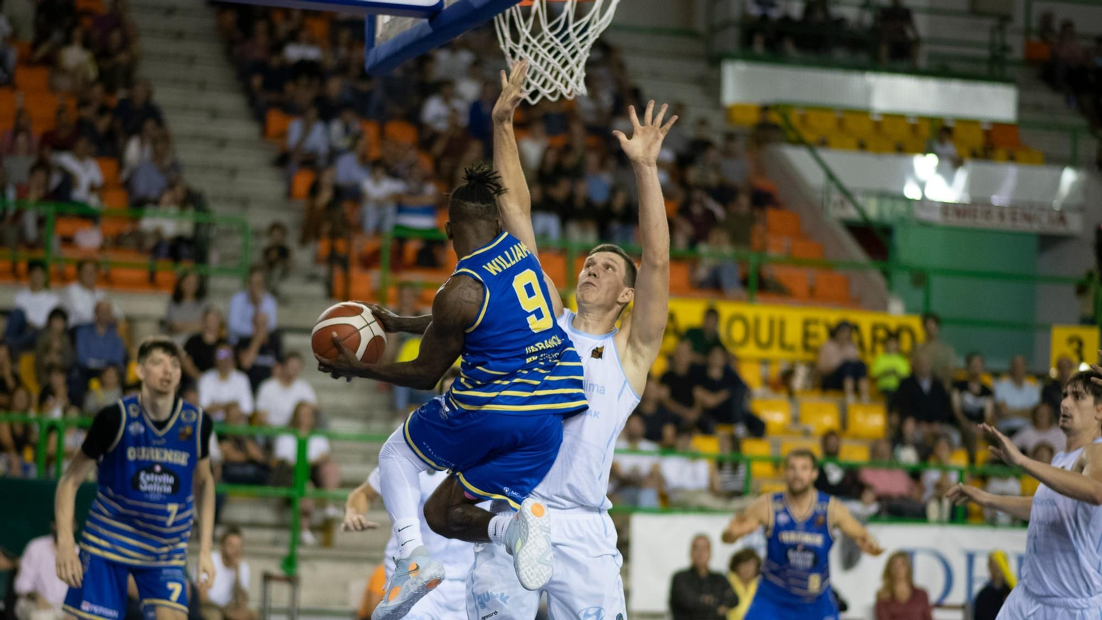 Chaz Williams, durante el duelo ante el Gipuzkoa. (Xesús Fariñas).