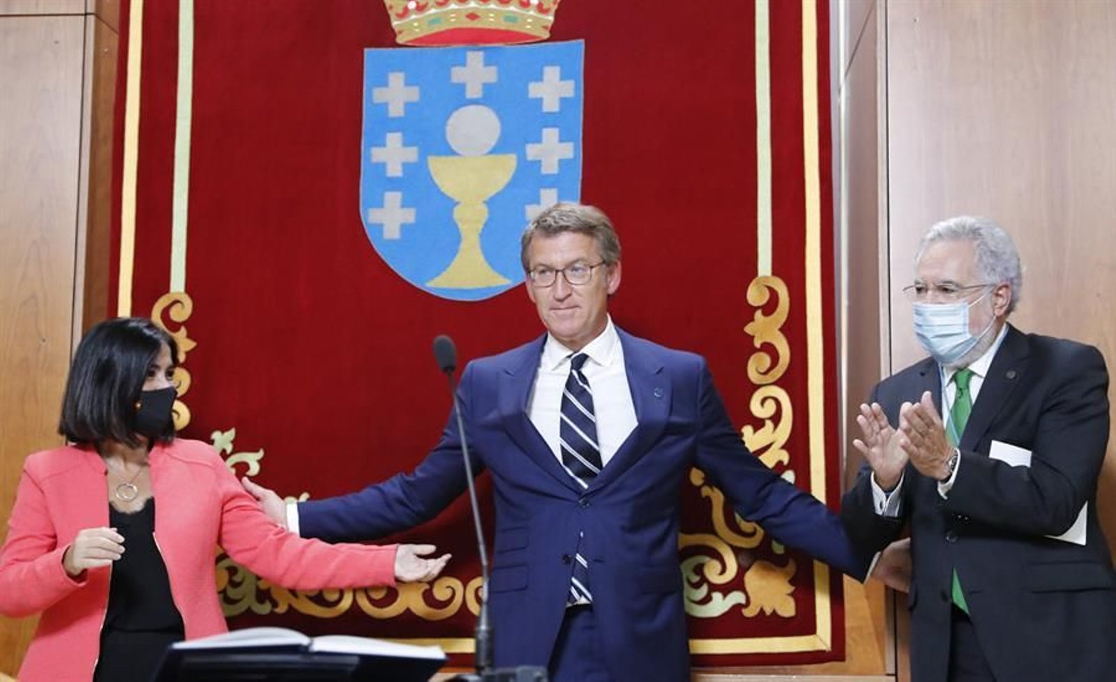 Feijóo toma posesión como presidente de la Xunta