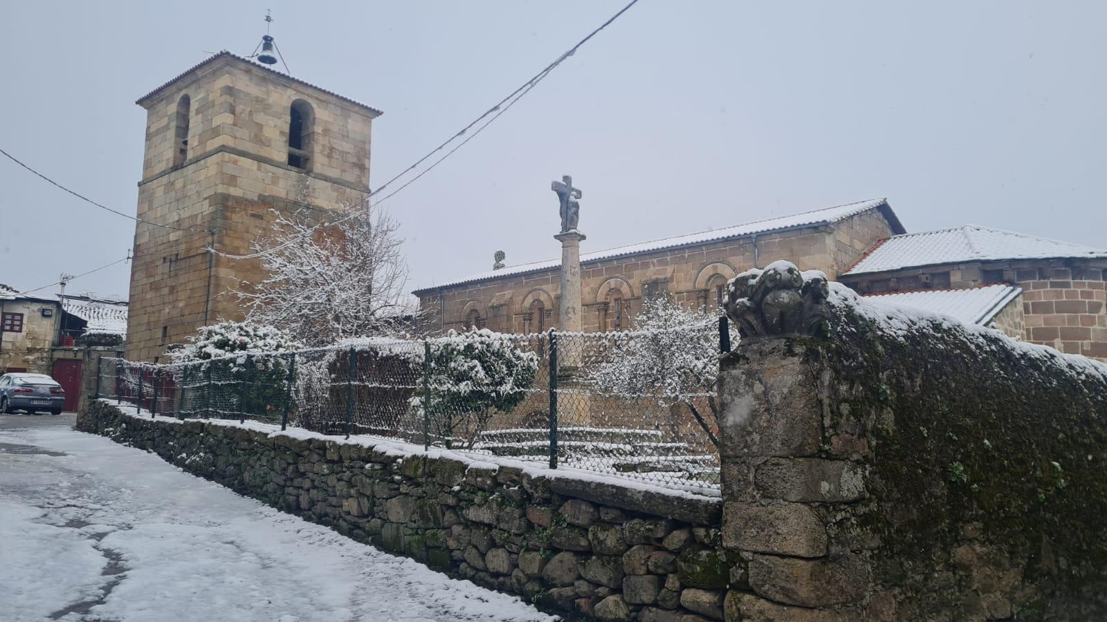 Nieve en Trives.