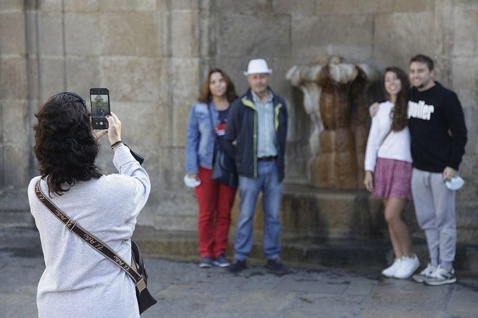 Turistas en Ourense este martes festivo
