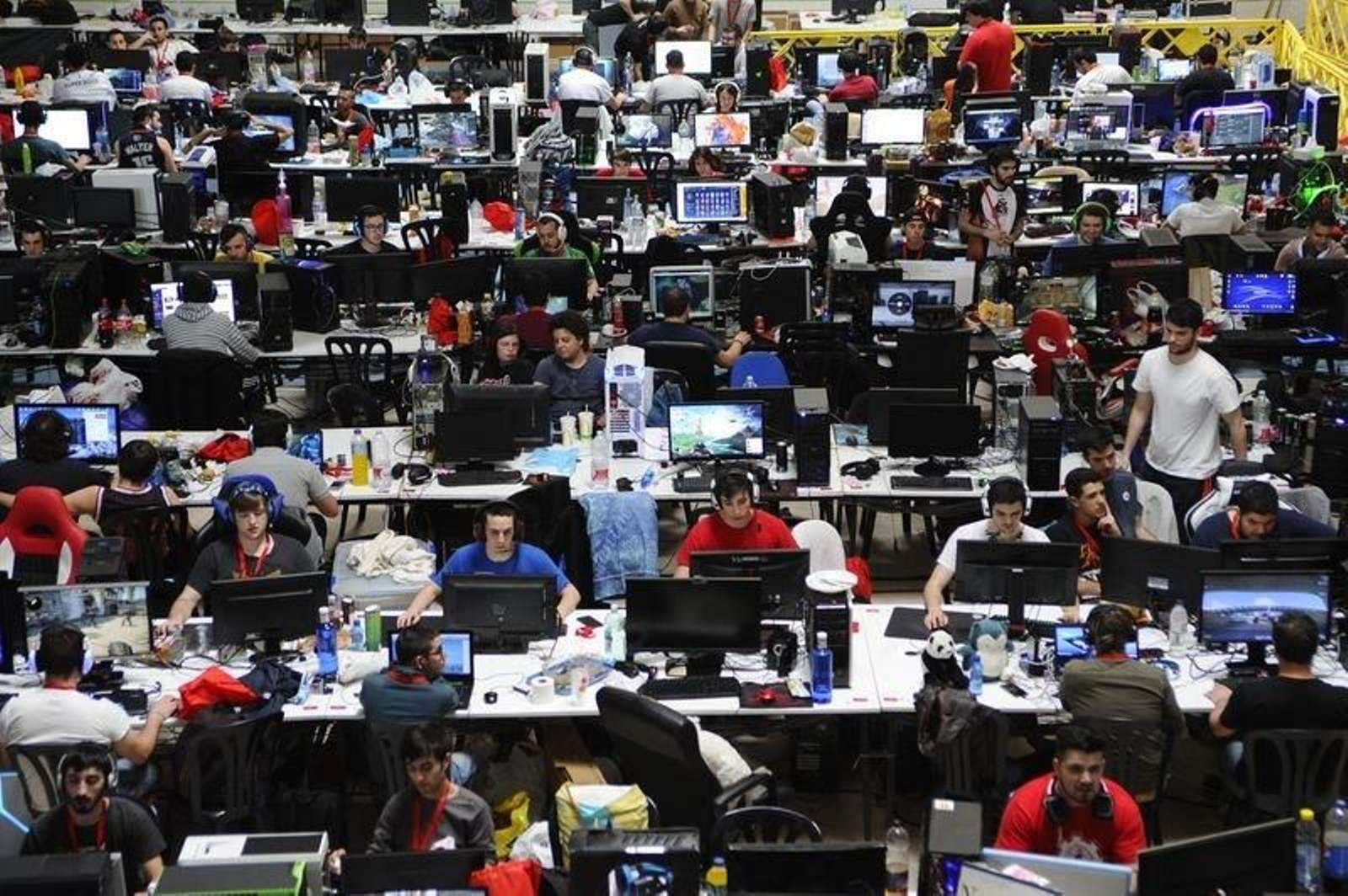 Visita Lan Party en el campus
6-5-17