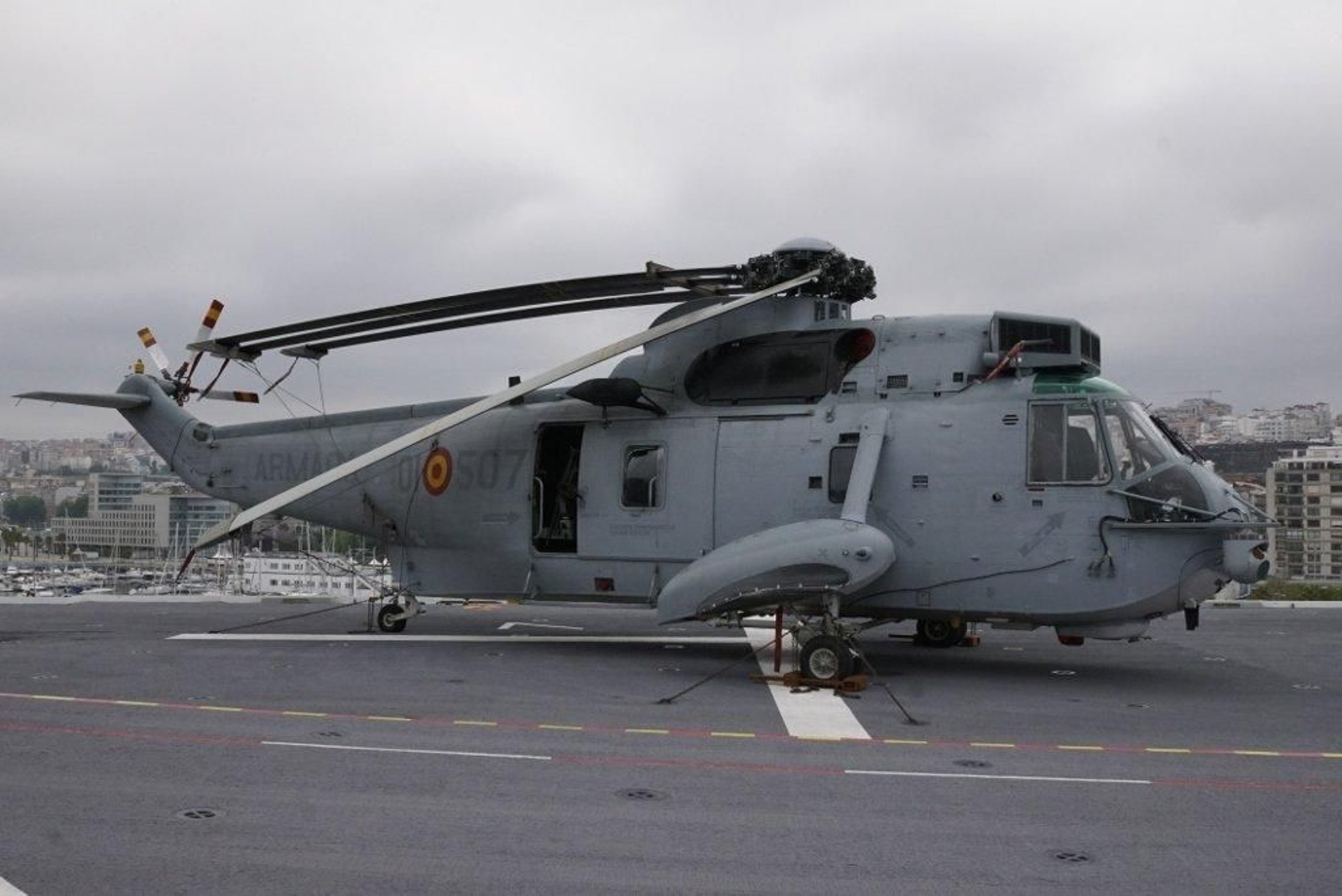 El portaviones Juan Carlos I en Vigo  (84) (1024x684)