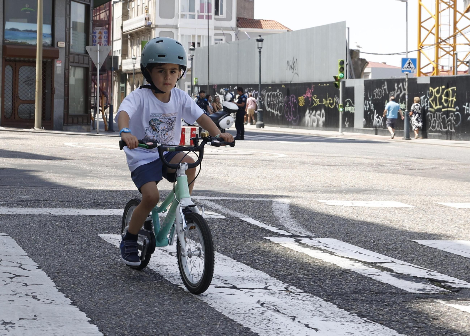 Galería | El ciclismo toma Vigo con la primera edición del Día de la Bici de Atlántico