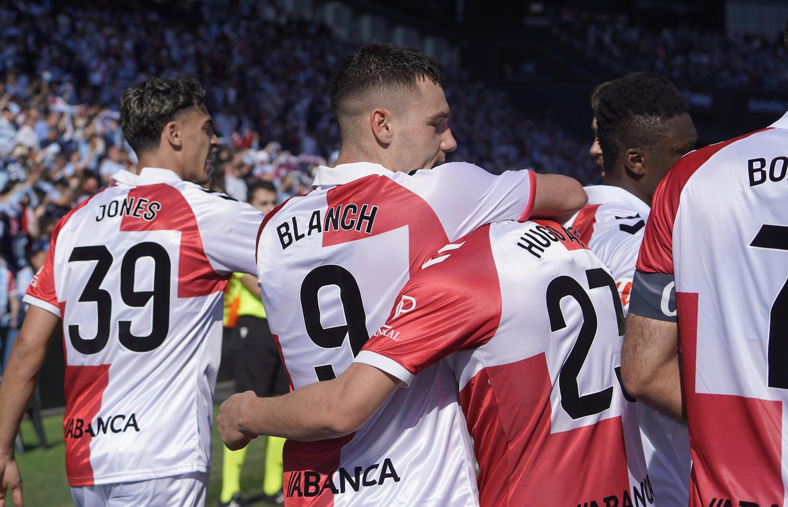 Galería | El Celta y el Alavés se miden en Balaídos