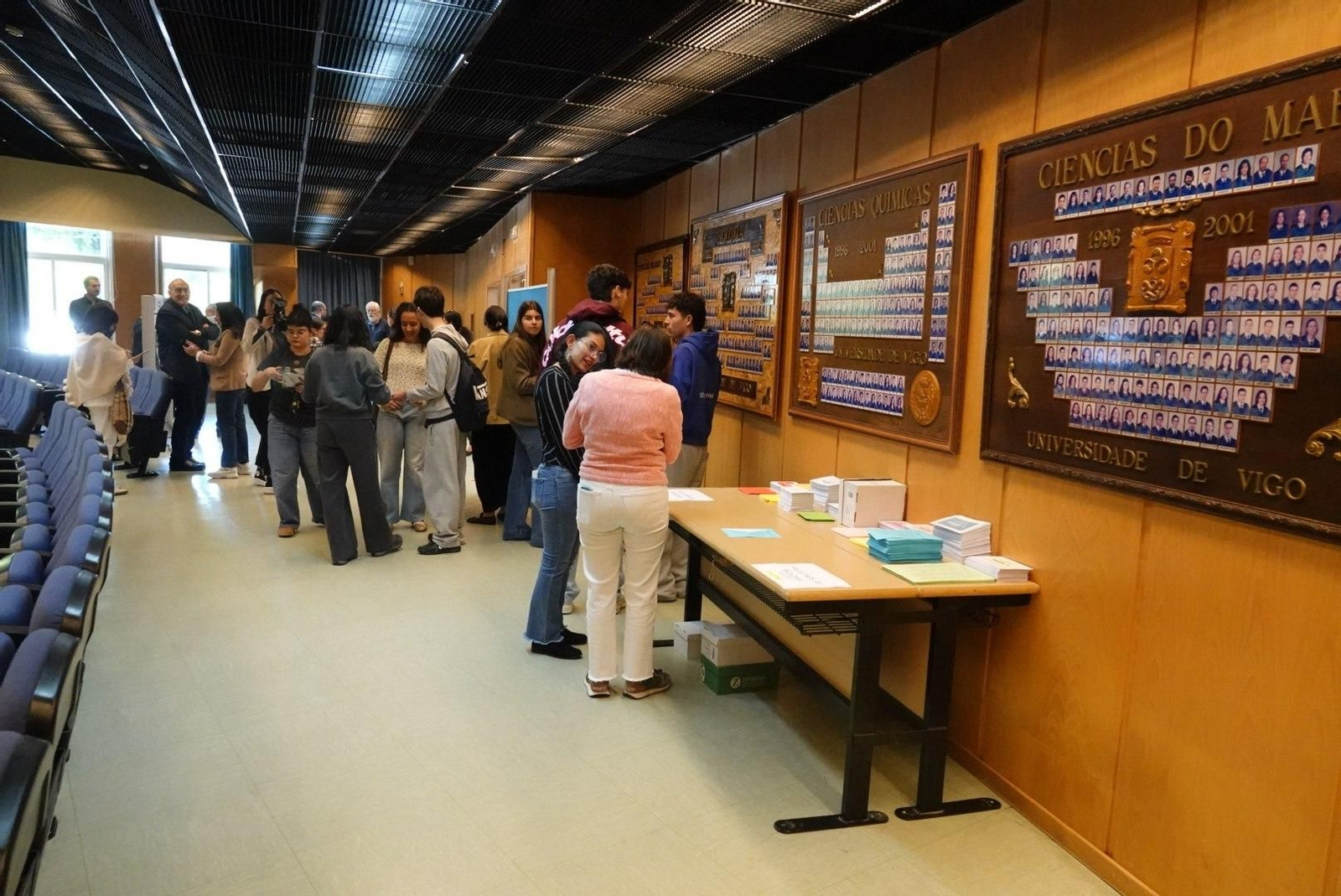 Galería | La Universidad de Vigo vota a su nuevo rector