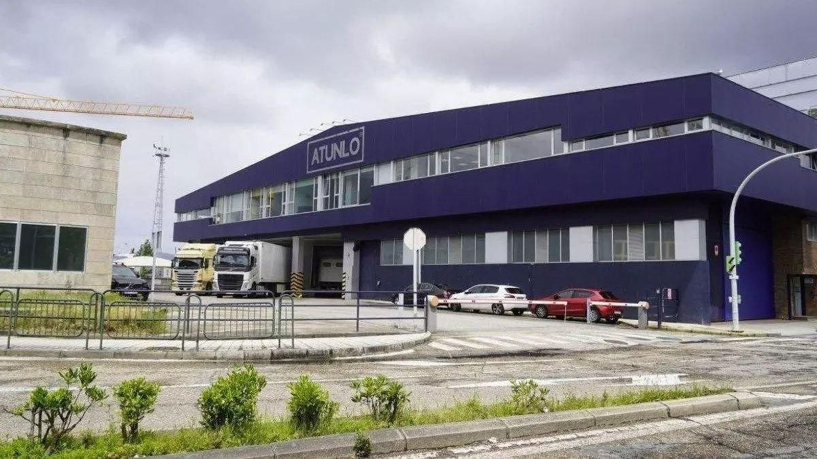 Sede central de Atunlo, en Beiramar, en el frigorífico construido por Frigalsa.