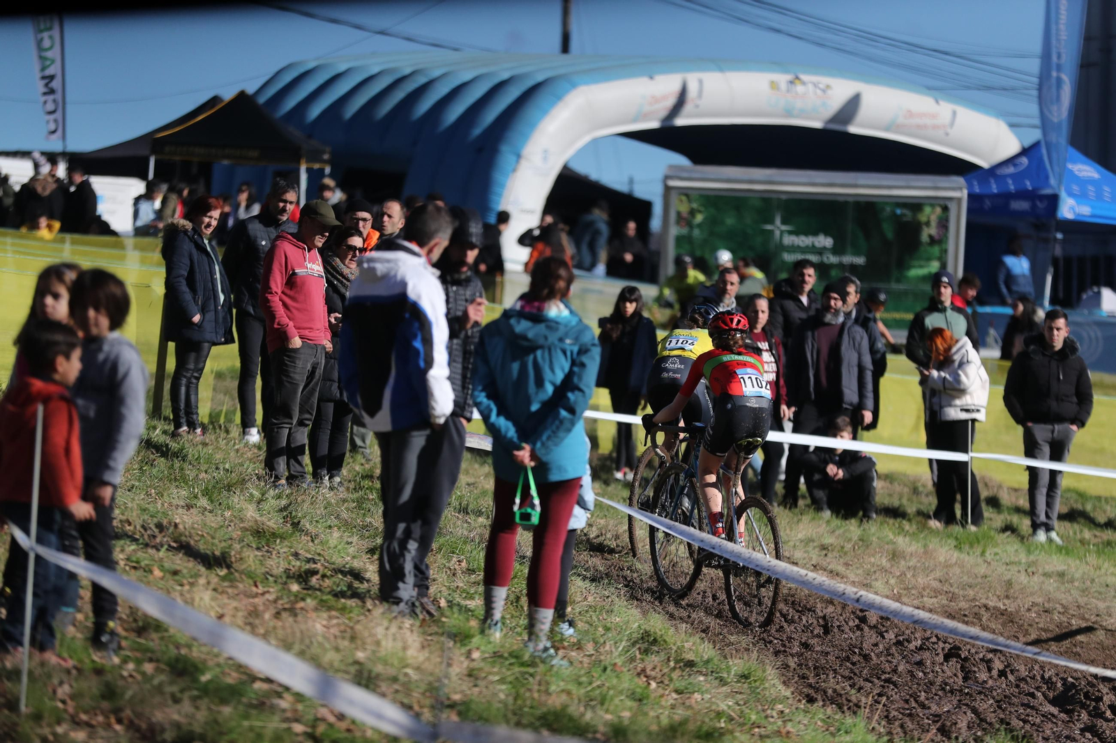 Galería | Maceda, acoge una parada del Campeonato Gallego de Ciclocross