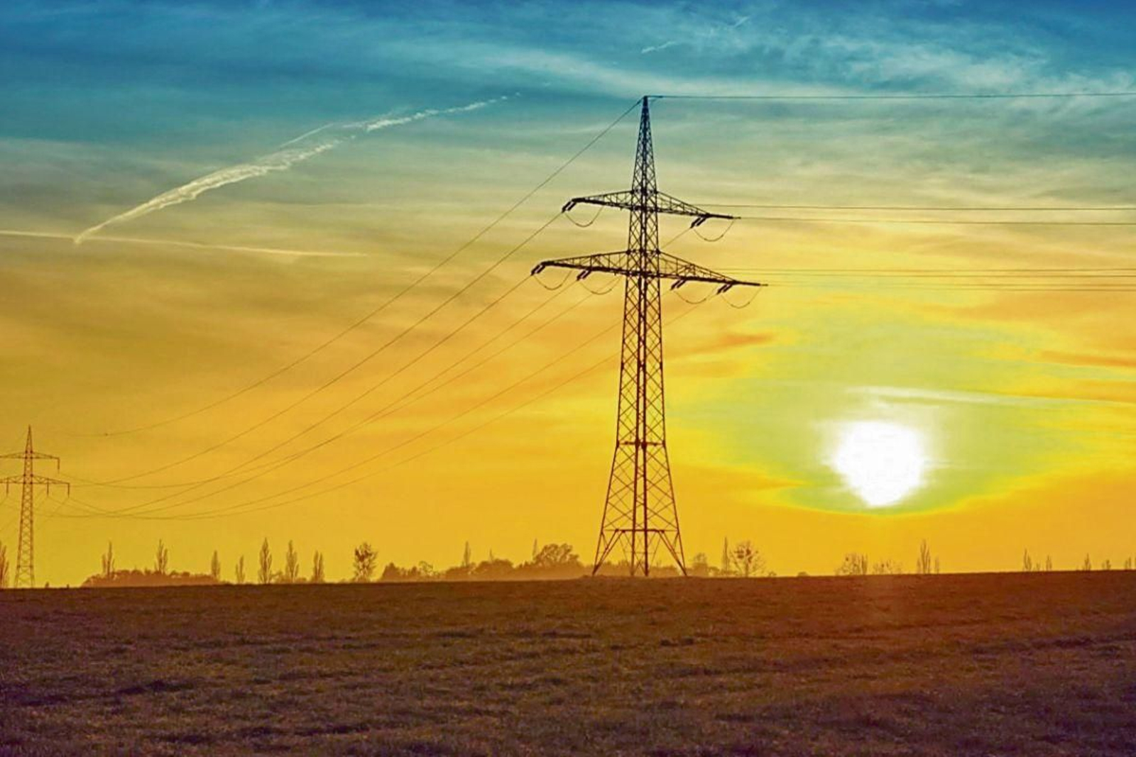 Un poste de la línea eléctrica en Extremadura.