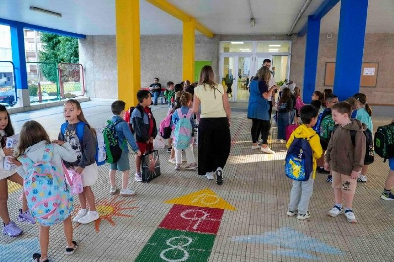 Galería | Vigo vuelve a las aulas entre abrazos, nervios e ilusión