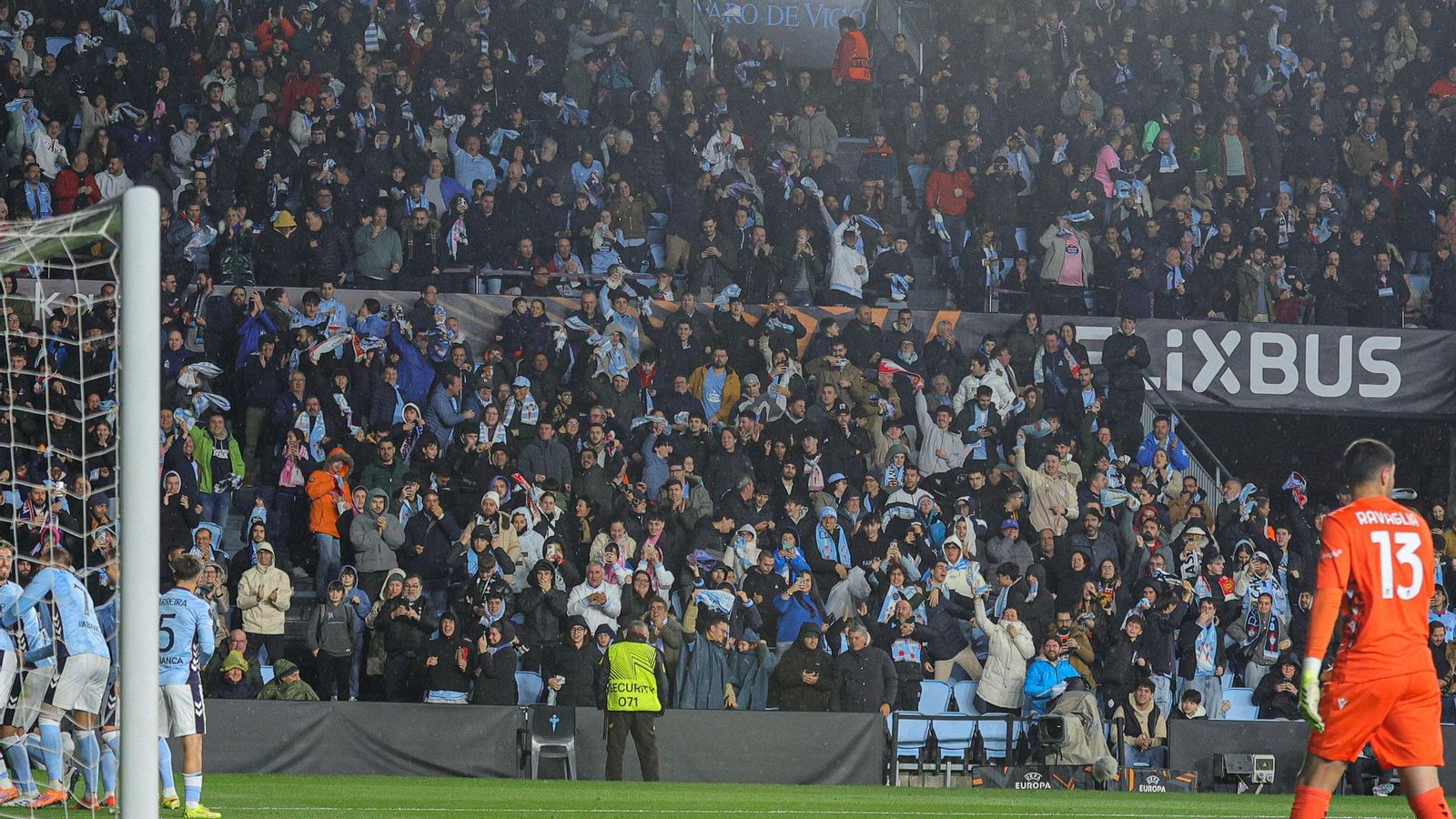 Galería | Noche grande de Europa League en Balaídos entre Celta y Bolonia