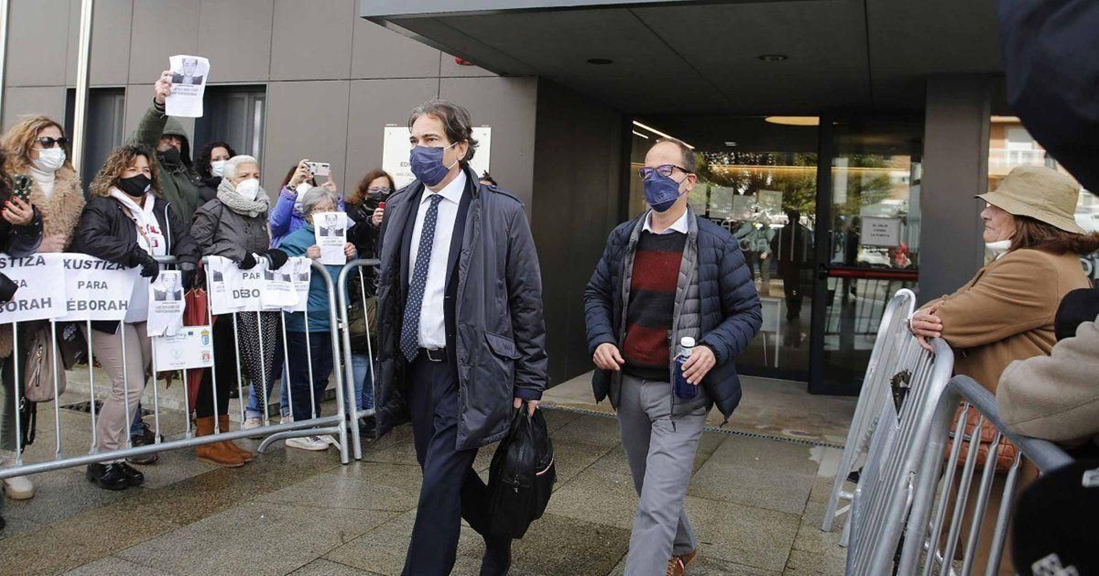 Pablo P., a su salida del juzgado el 11 de marzo de 2022 tras declarar.