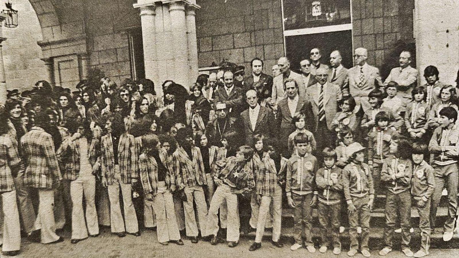 El Ayuntamiento de Orense recibe al Circo de los Muchachos.