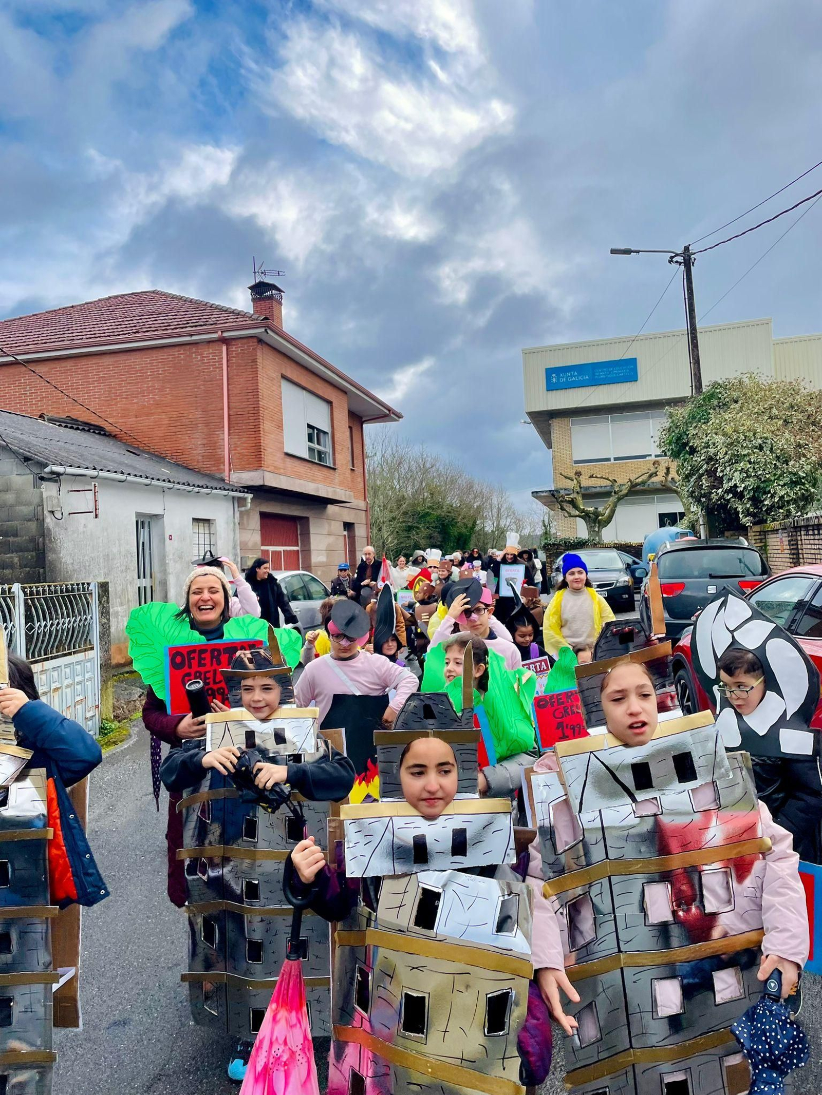 O Entroido no colexio de Cartelle