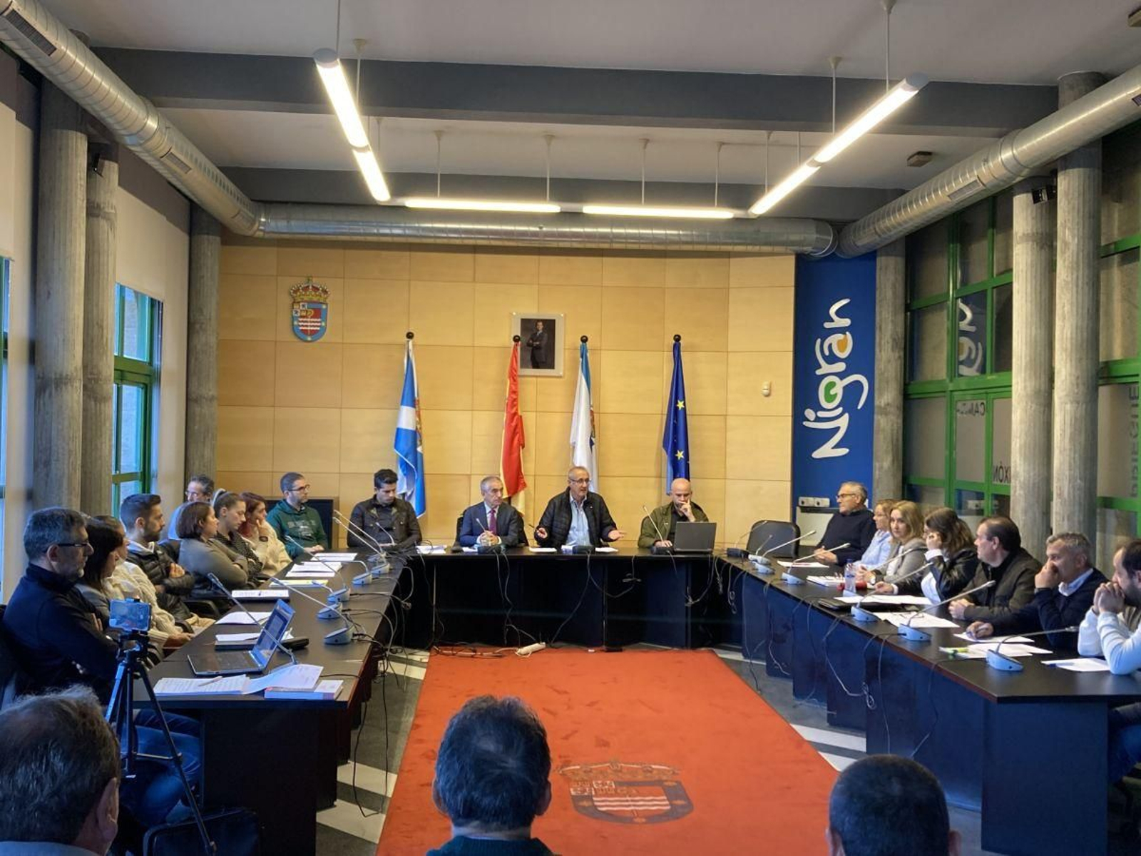 La propuesta fue debatida y aprobada en el pleno.