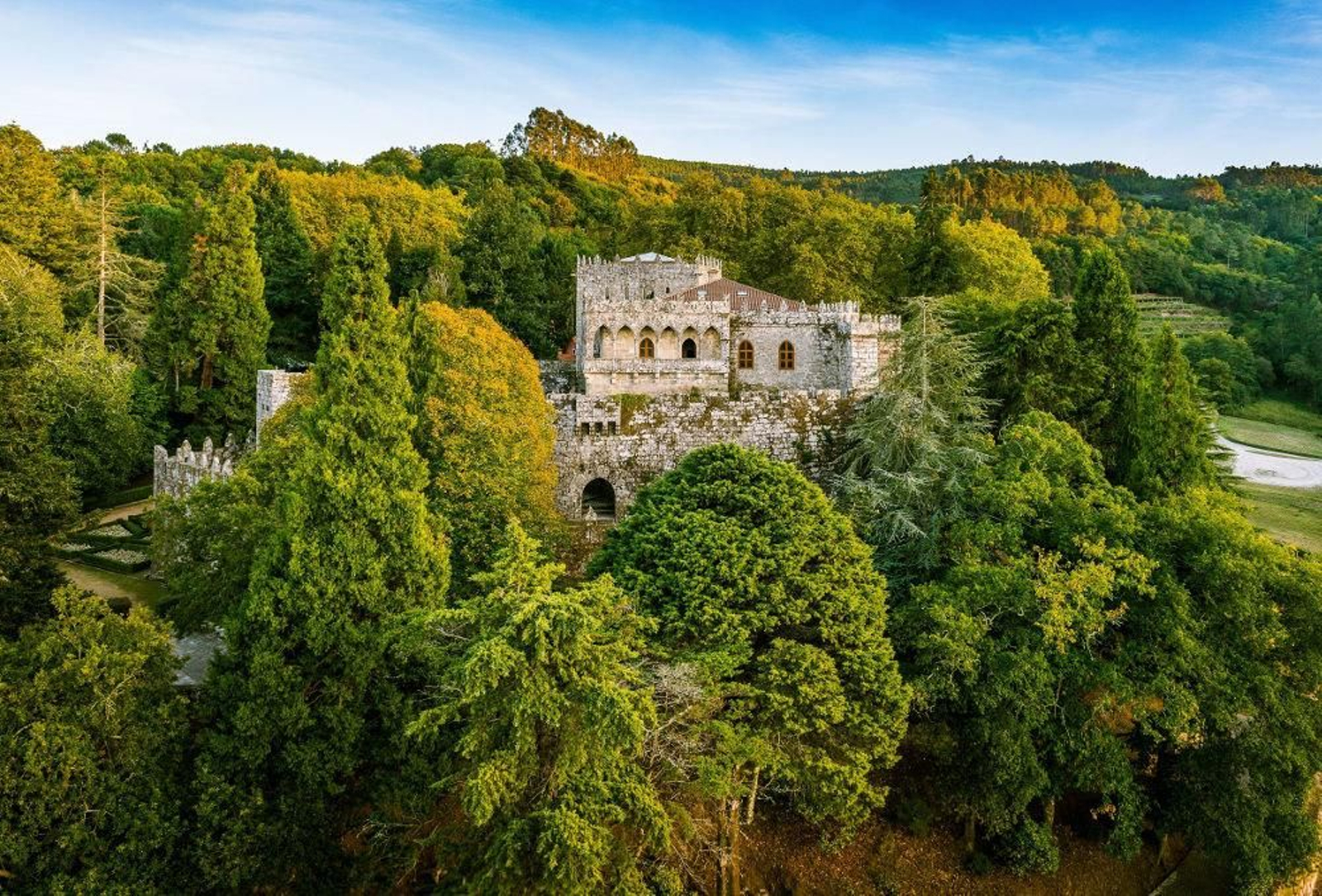El castillo de Soutomaior, que fue la resiencia original de Pedro Madruga.