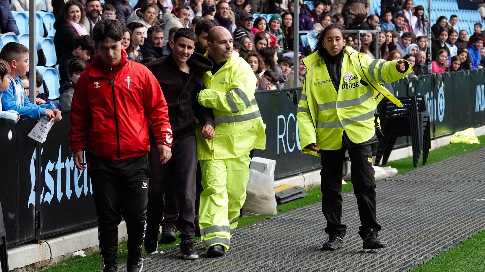 ©VICENTE ALONSO. VIGO. ATLANTICO . 17-04-2025. BALAIDOS ENTRENAMIENTO PORTAS ABERTAS