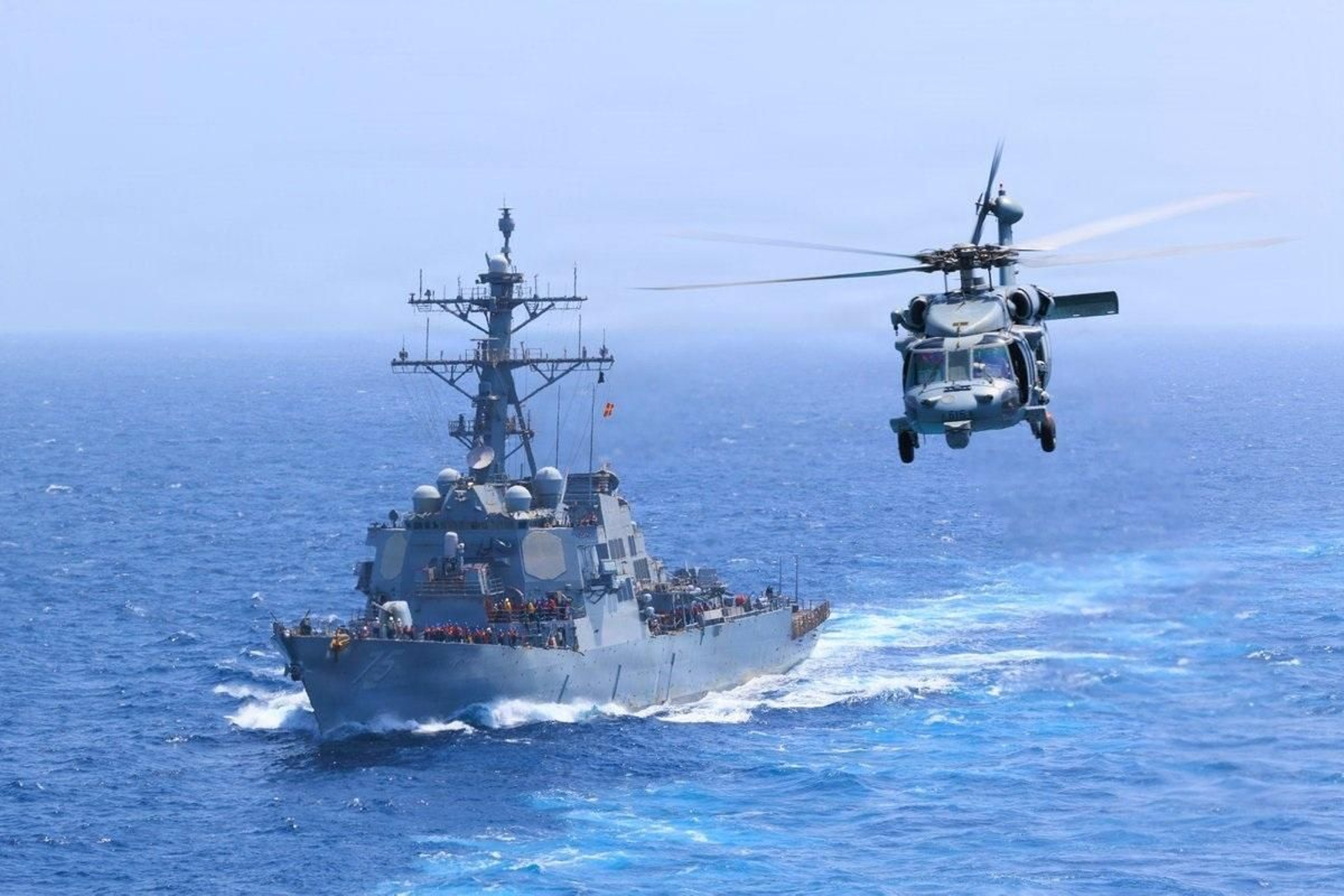 Fuerzas estadounidenses en el mar Arábigo