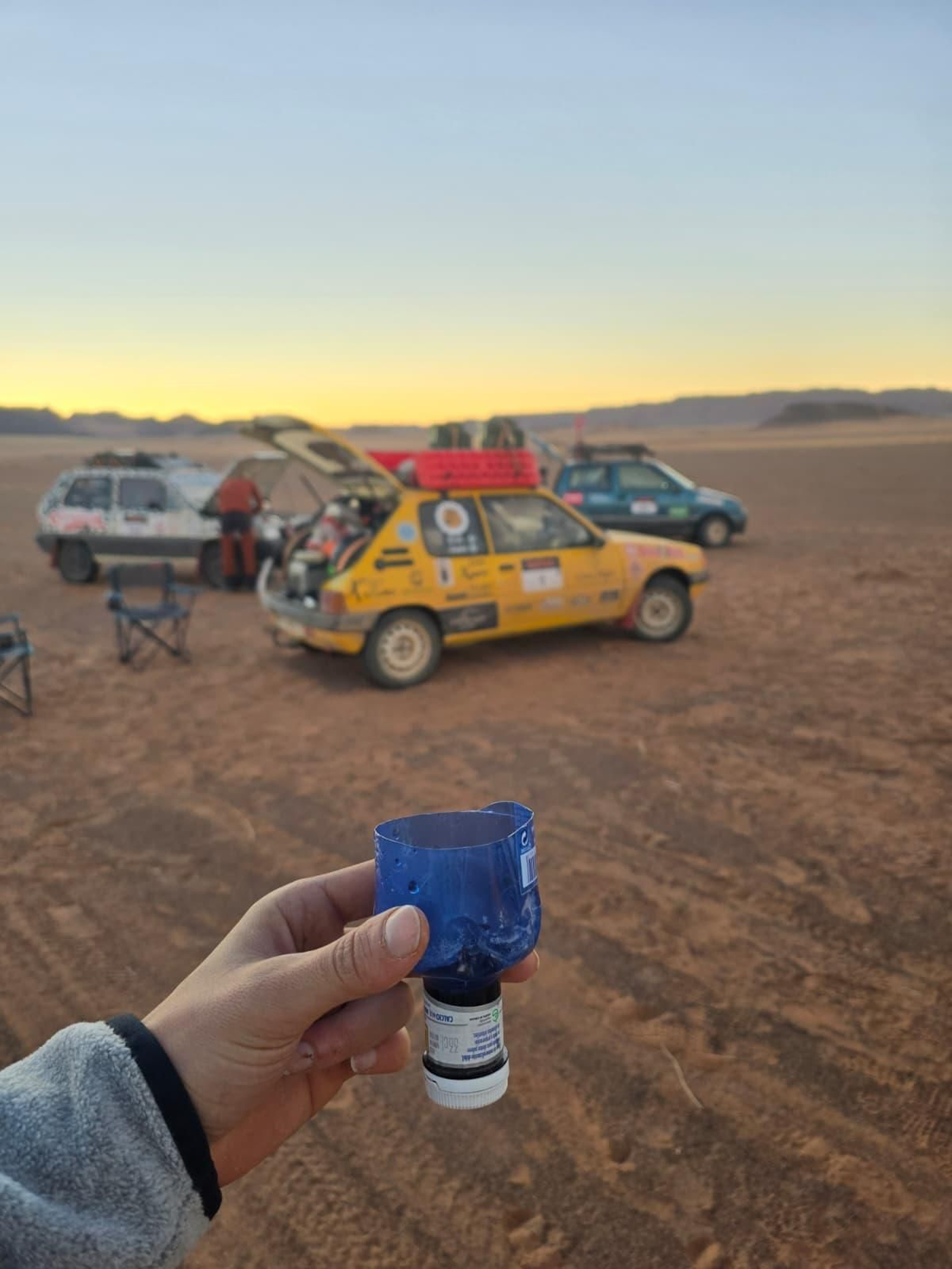 Galería | La pareja cañicense que se embarcó en un raid solidario en Marruecos