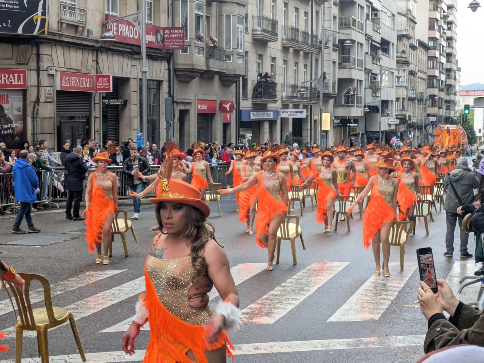 Comparsa durante el desfile.