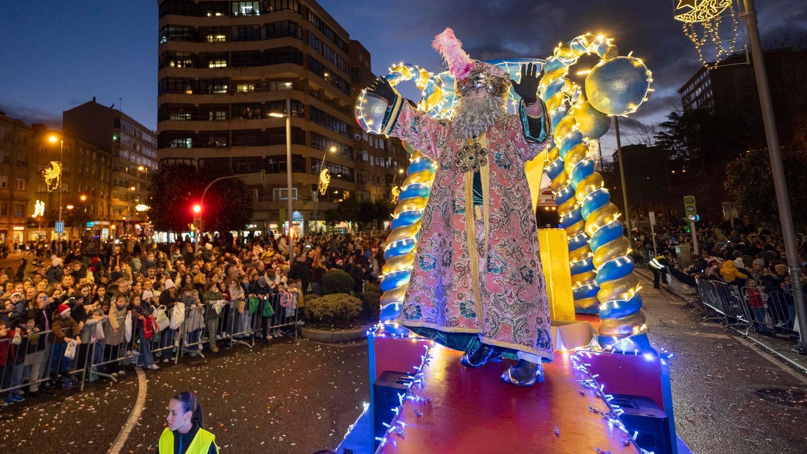 Galería | La Cabalgata de Reyes llena la ciudad de magia