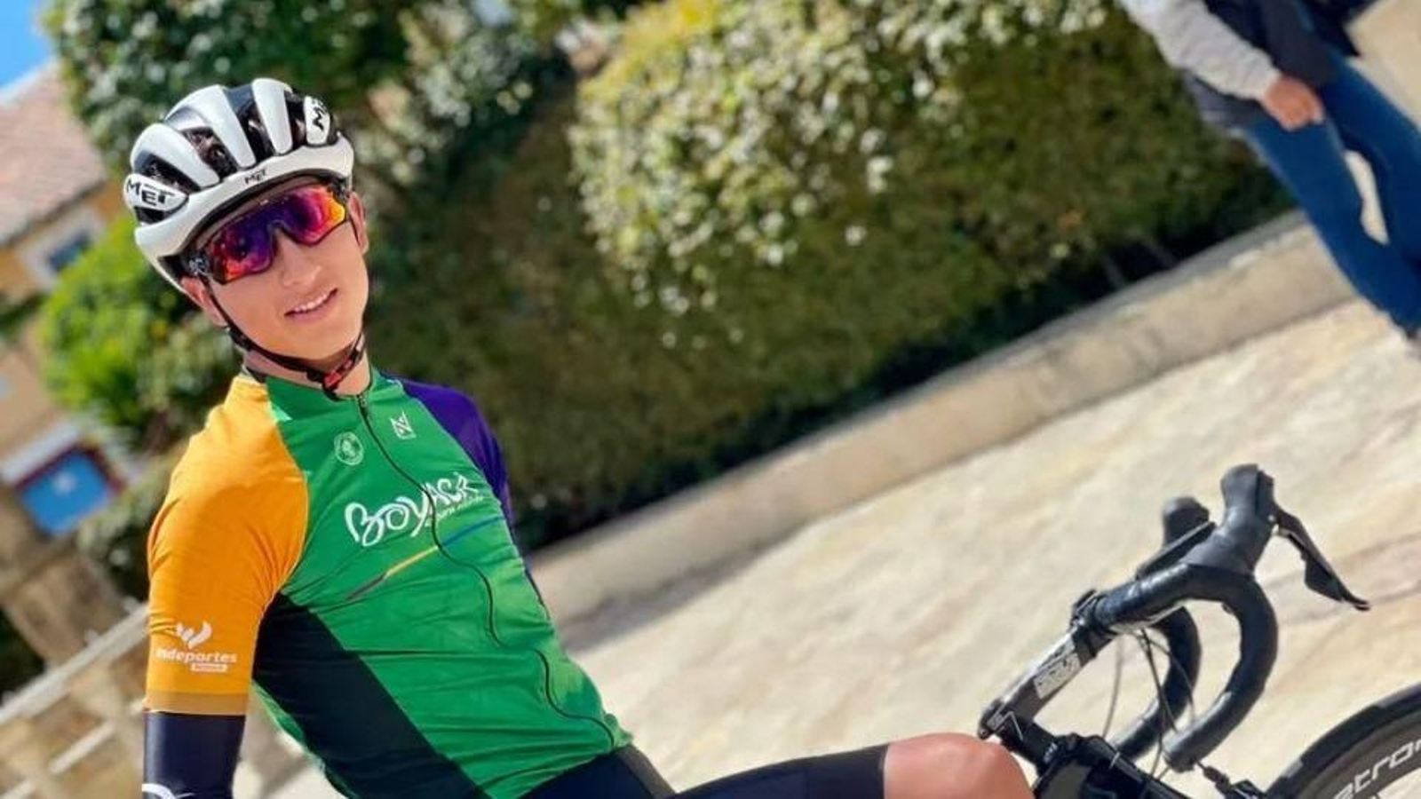 Juanes Ulloa se incorpora al Team Oiense de Aser Estévez.