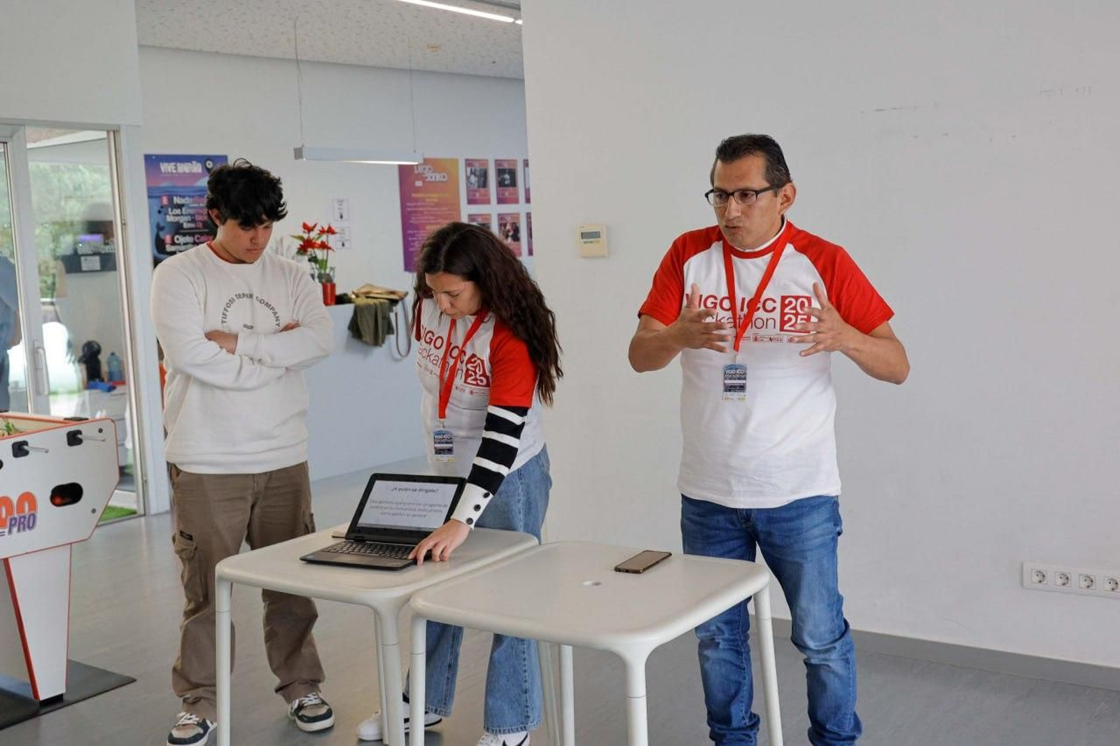 Galería | Última jornada del Vigo ICC Hackathon con premios a los mejores proyectos