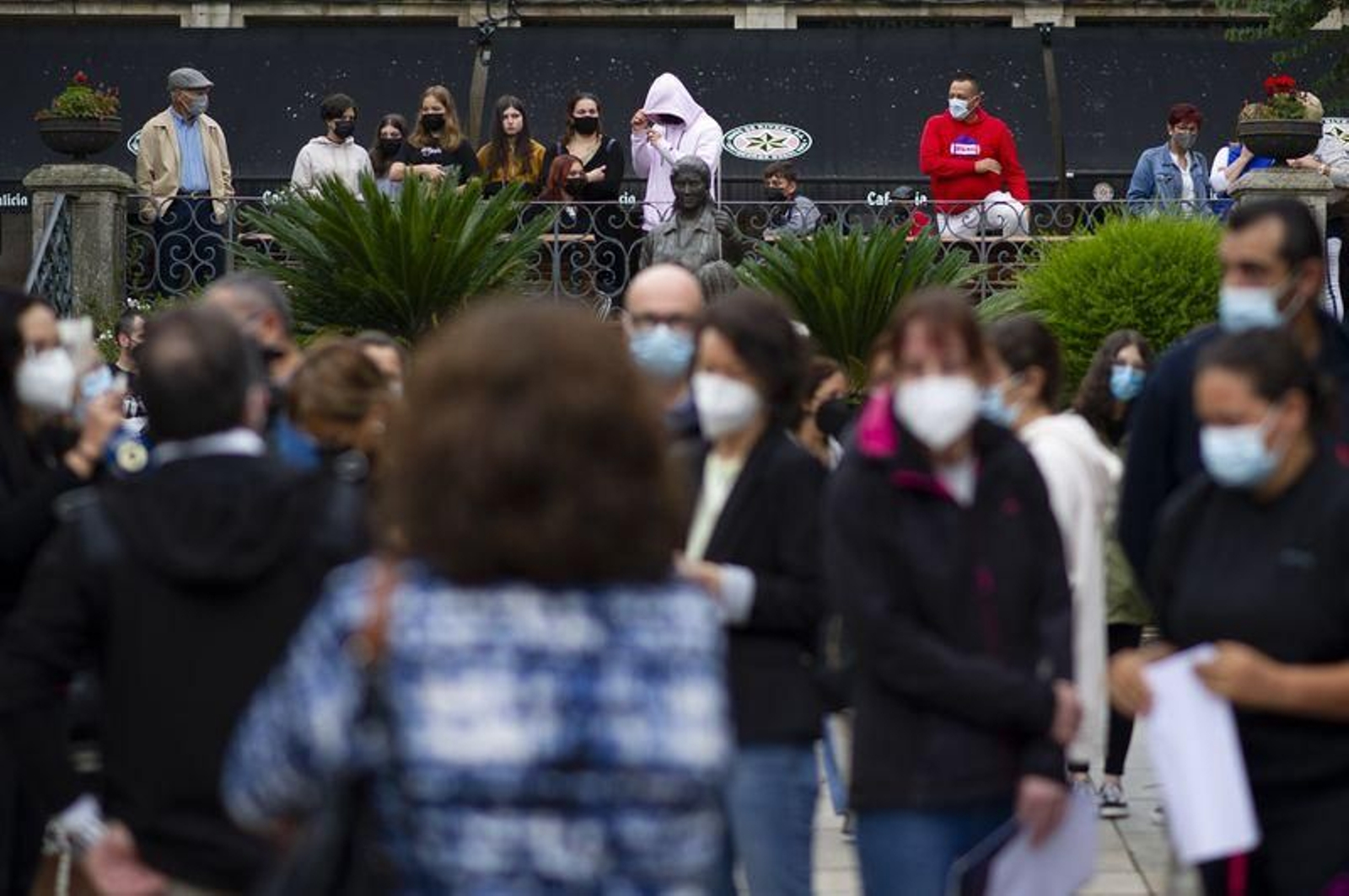 Concentración en apoyo a la menor agredida por un amigo en O Carballiño (MARTIÑO PINAL)