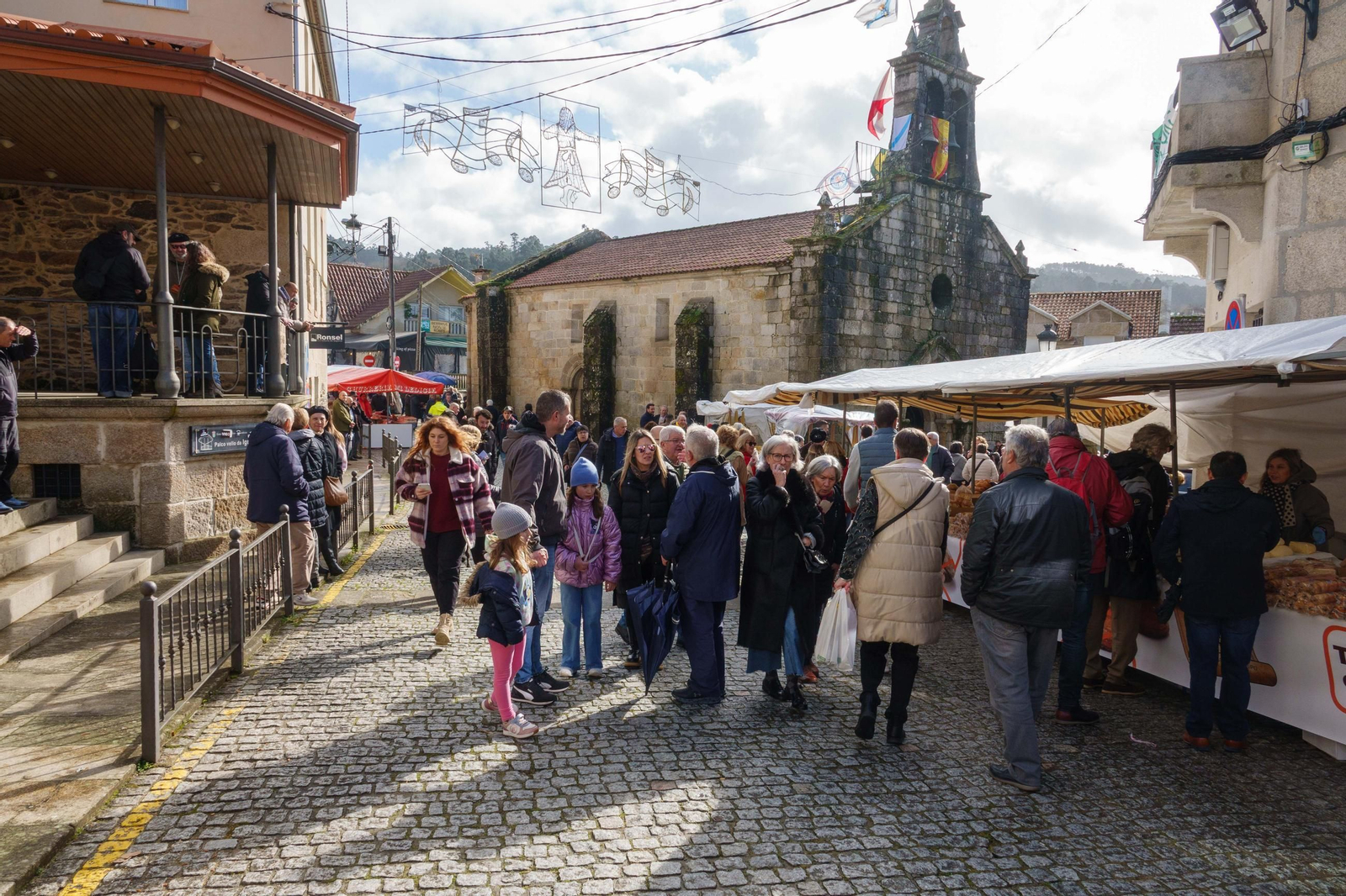Galería | Bembrive celebra San Blas, la gran romería invernal de Vigo