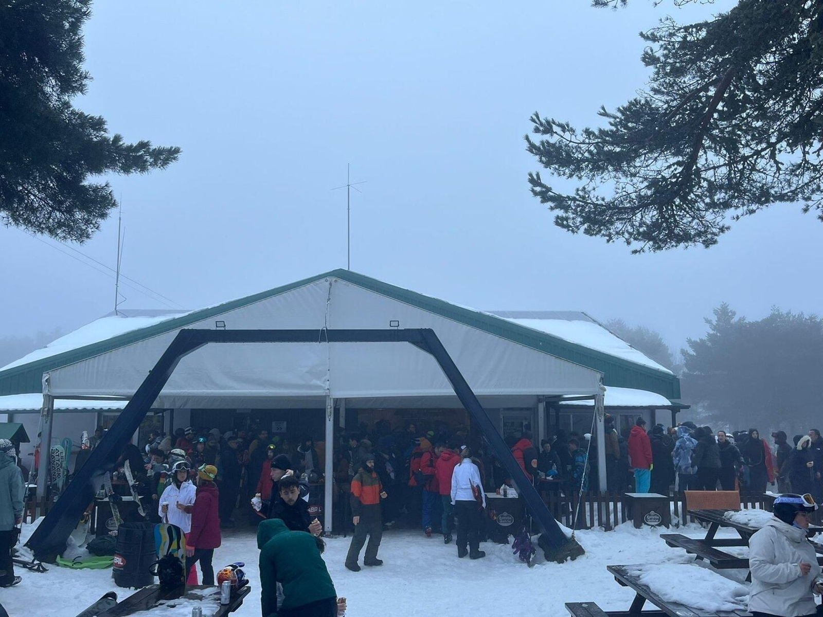 Instalaciones de la estación de esquí de Manzaneda.