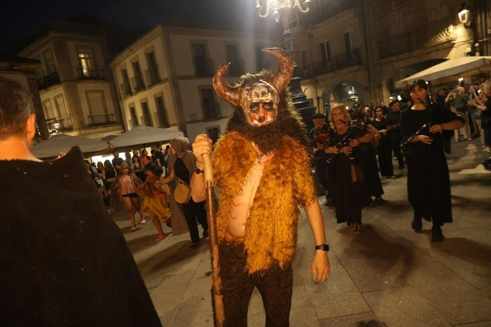 Galería | Las hogueras de San Xoán encienden Vigo y su área